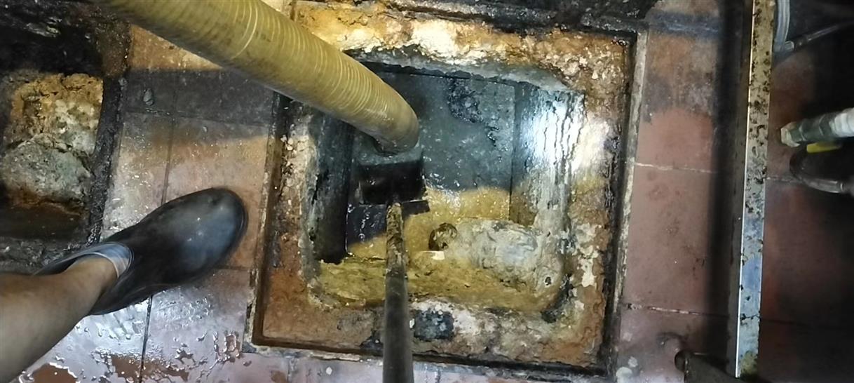 襄州污水池清理一般都有毒气，怎么预防中毒呢？